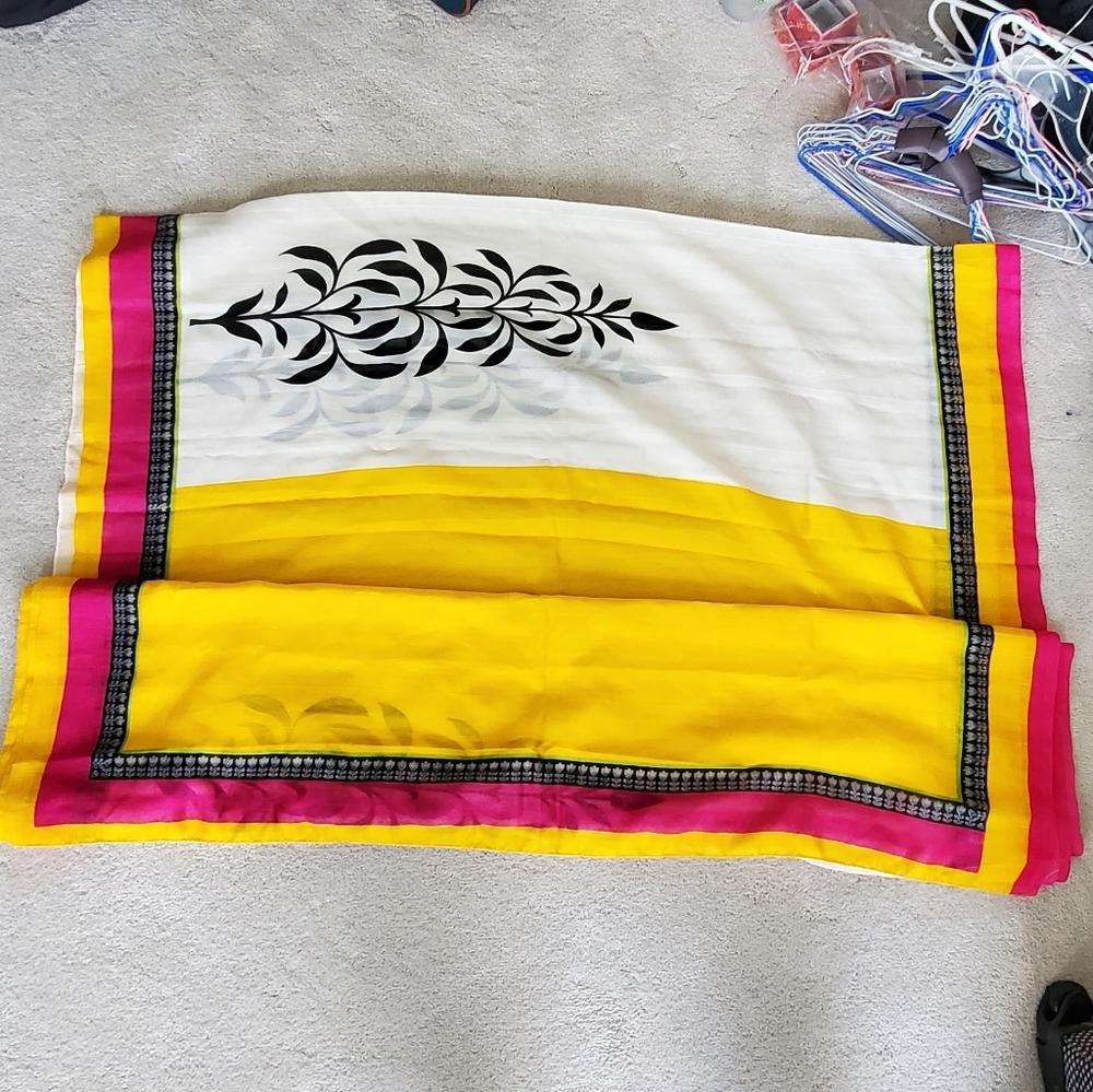 Light saree